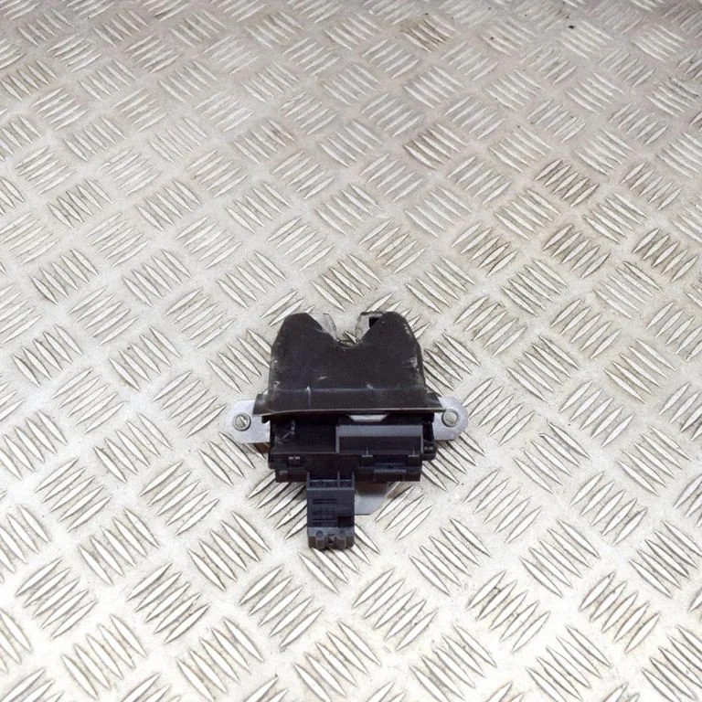 Tagaluugi lukk – Land Rover Range Rover Evoque L538 (2011-2018)