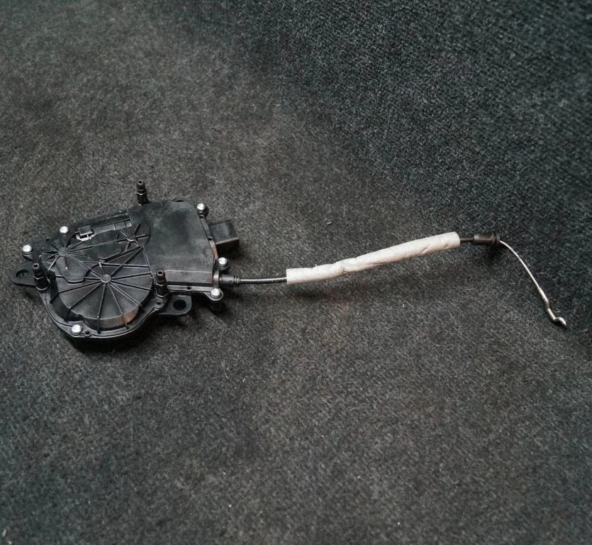Tailgate/trunk/boot lock/catch/latch – Land Rover Range Rover Sport L494 (2013-)