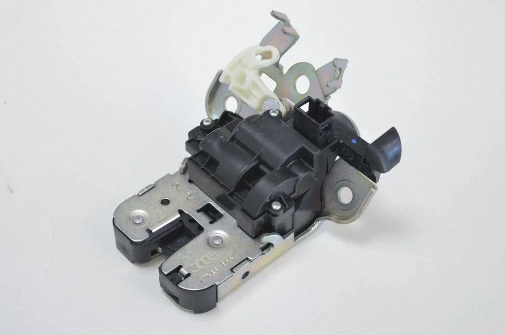 Tailgate/trunk/boot lock/catch/latch – Audi A6 S6 C7 4G (2011-2018)