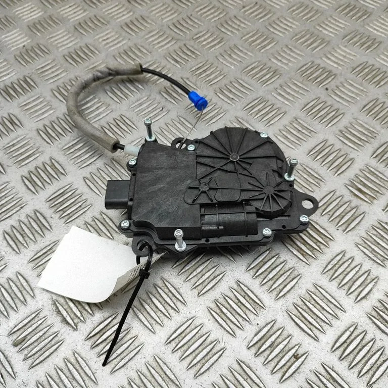 Tailgate/trunk/boot lift motor DK62404C10AE