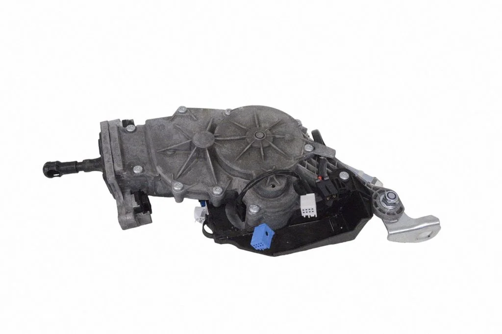 Aizmugurējā vāka piesaistes motors A2188200442