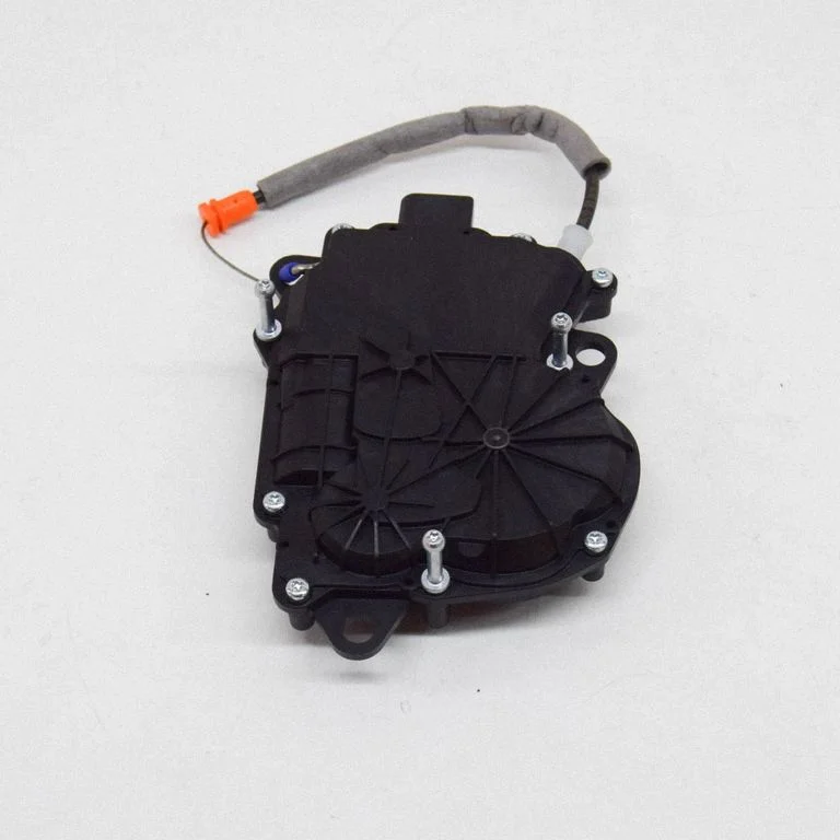 Aizmugurējā vāka piesaistes motors J9C3404C10AB