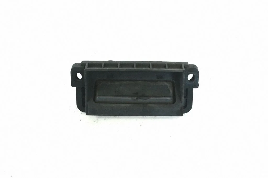 Klamka zewnętrzna klapy bagażnika A2217500893