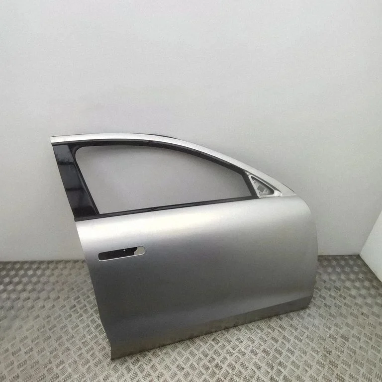 Drzwi przednie 76004KL000