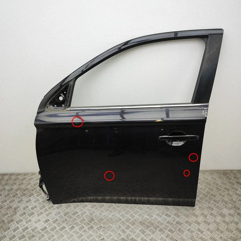 Priekšējās durvis 5700B859
