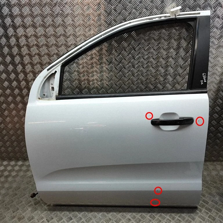 Priekšējās durvis DB392620125CB