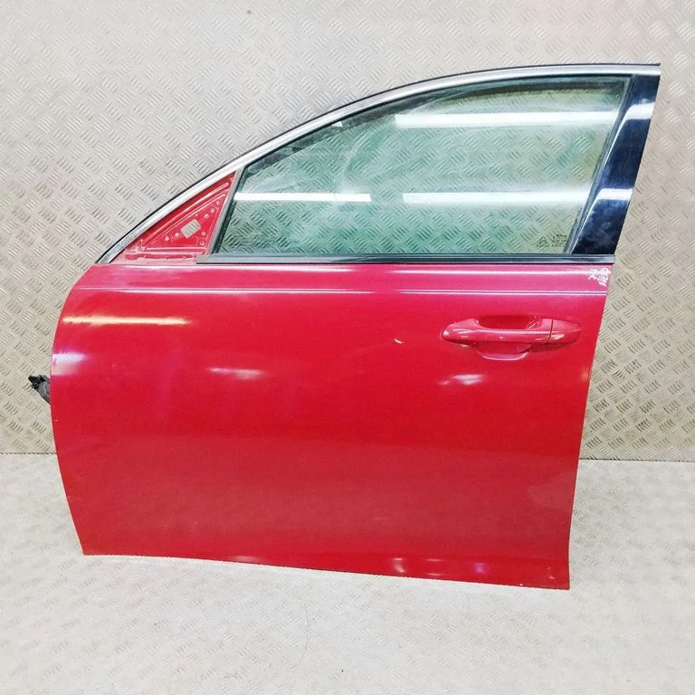 Priekšējās durvis 76003D4000