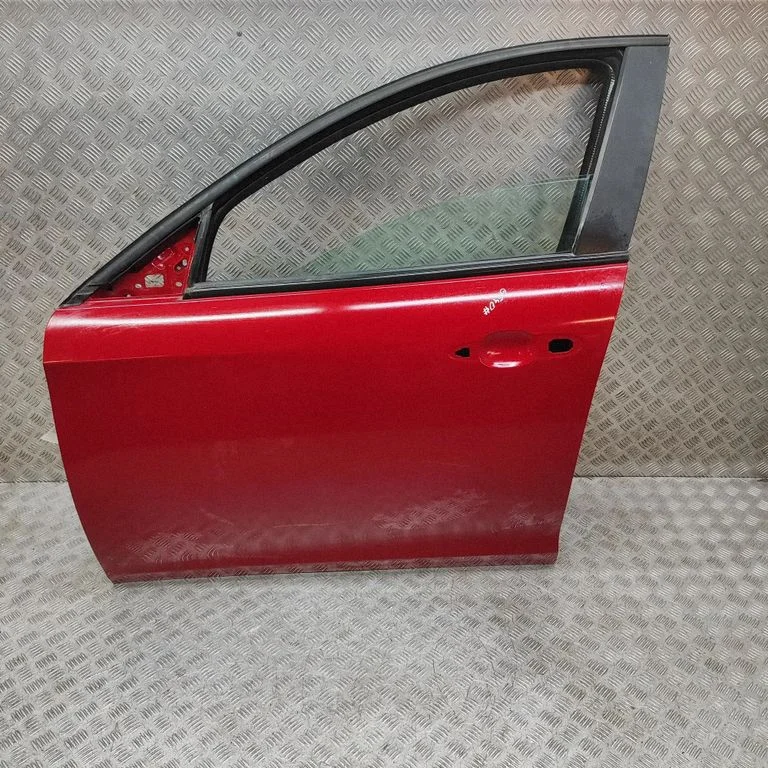 Priekšējās durvis 0505313740