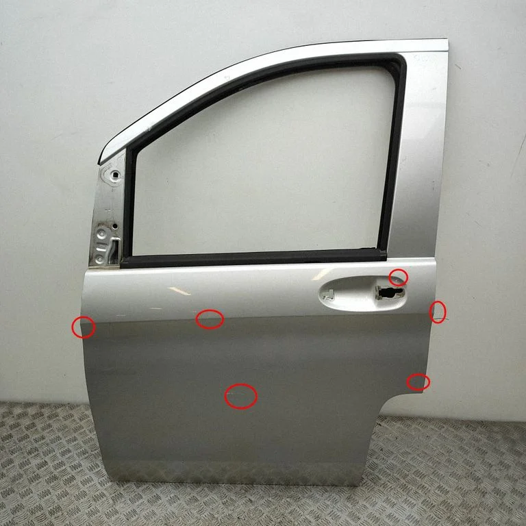 Esiuks A4477206600
