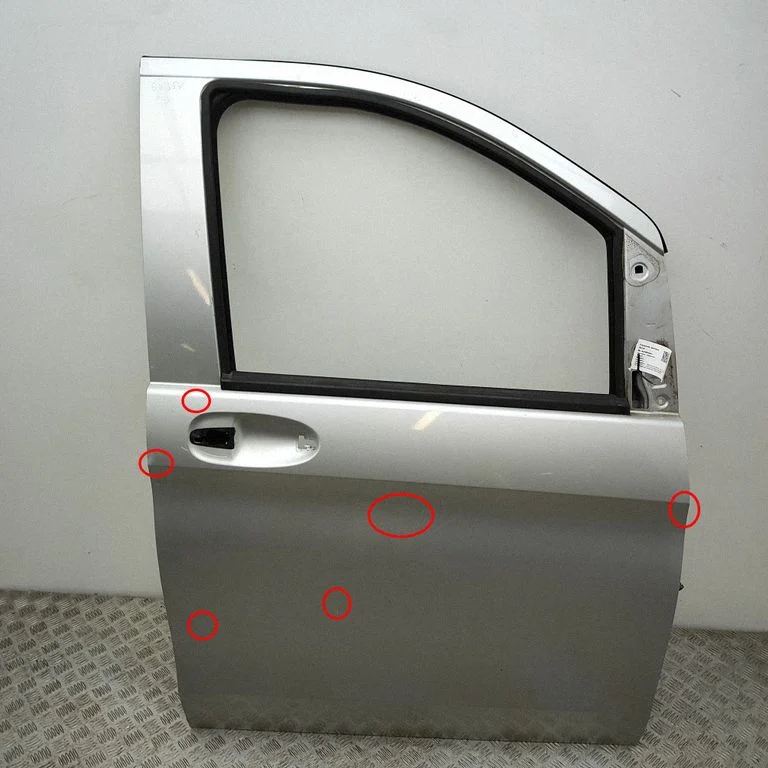 Esiuks A4477206700
