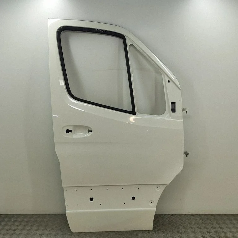 Priekšējās durvis – Mercedes-Benz Sprinter W907 W910 (2018-)