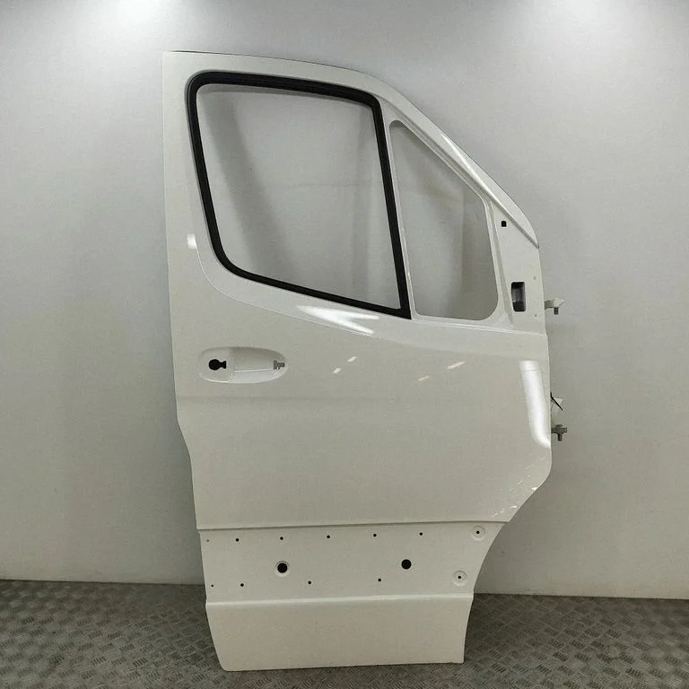 Priekšējās durvis – Mercedes-Benz Sprinter W907 W910 (2018-)
