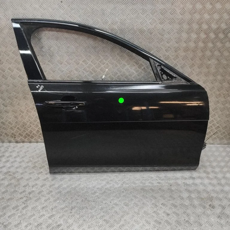 Priekšējās durvis T4N2632