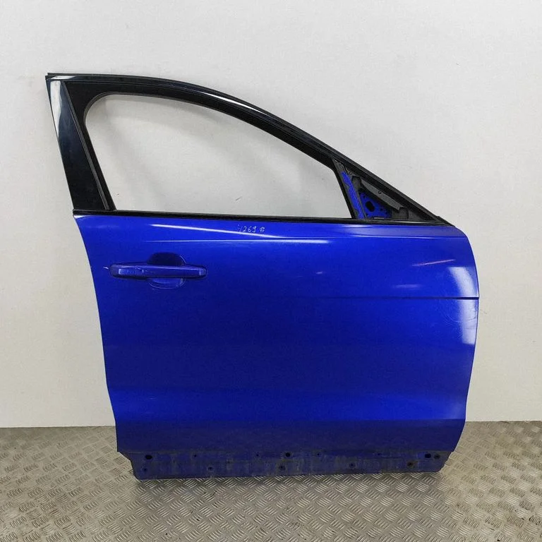 Priekšējās durvis HK8320124AA