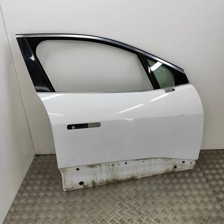 Priekšējās durvis SAJ9D320124AA