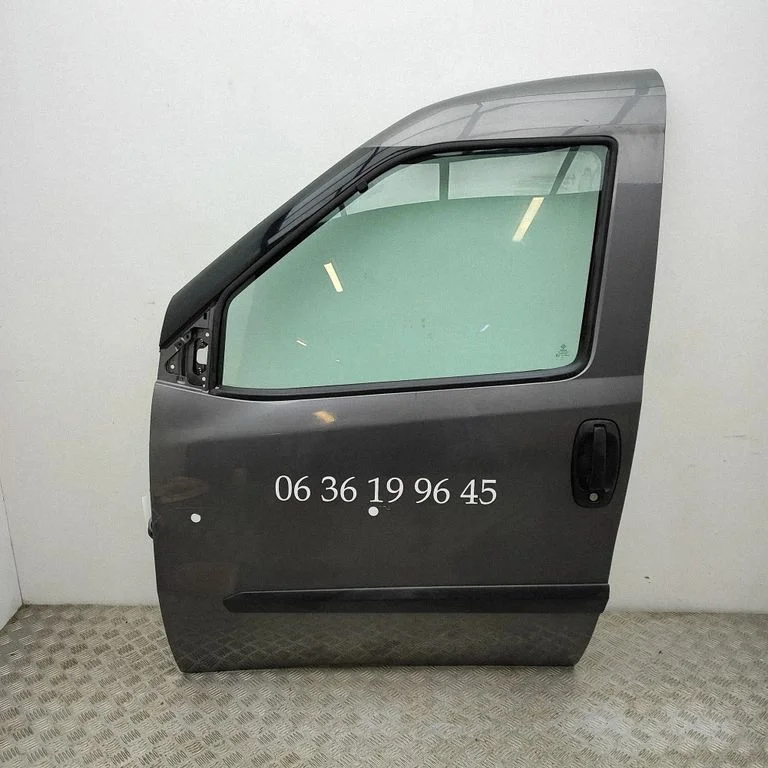 Priekšējās durvis 52014834