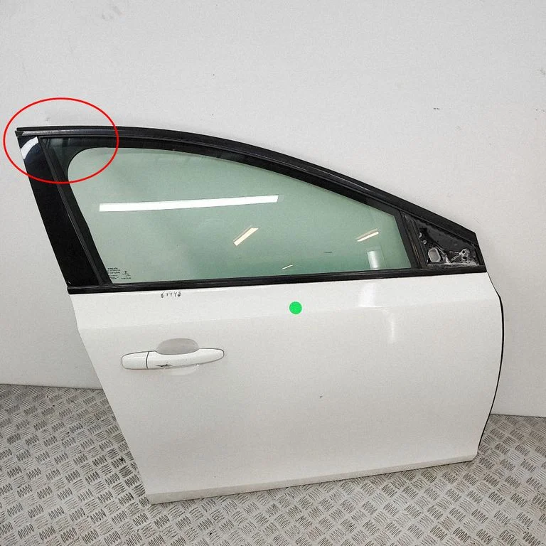 Esiuks 32321019