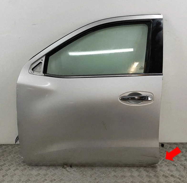 Priekšējās durvis H01014JKAA