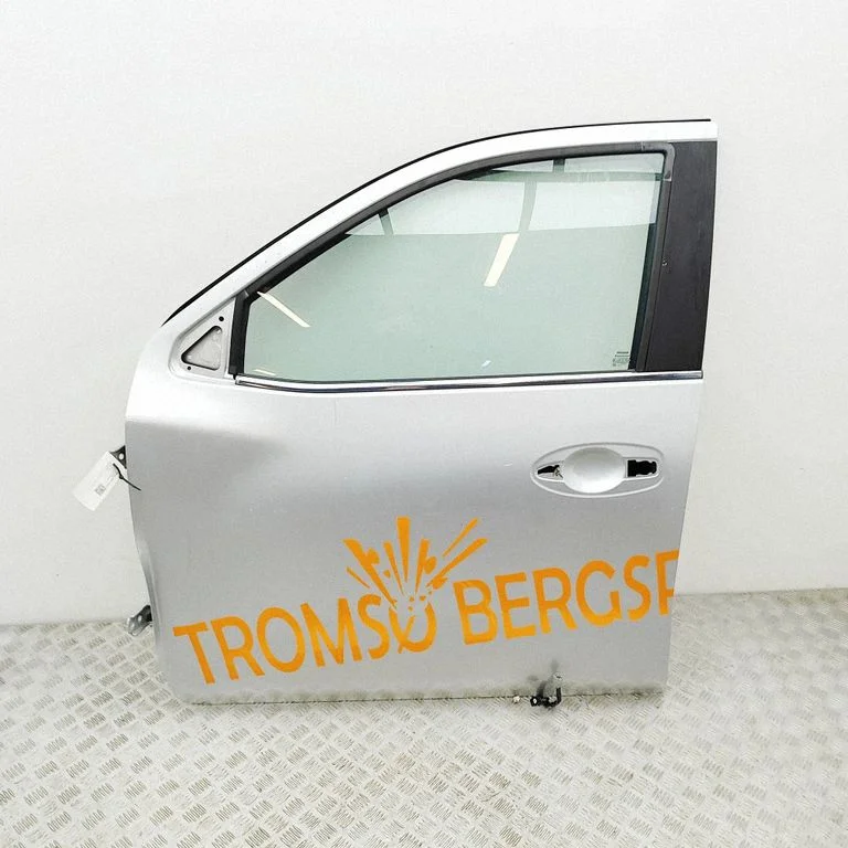 Priekšējās durvis H01014JKAA