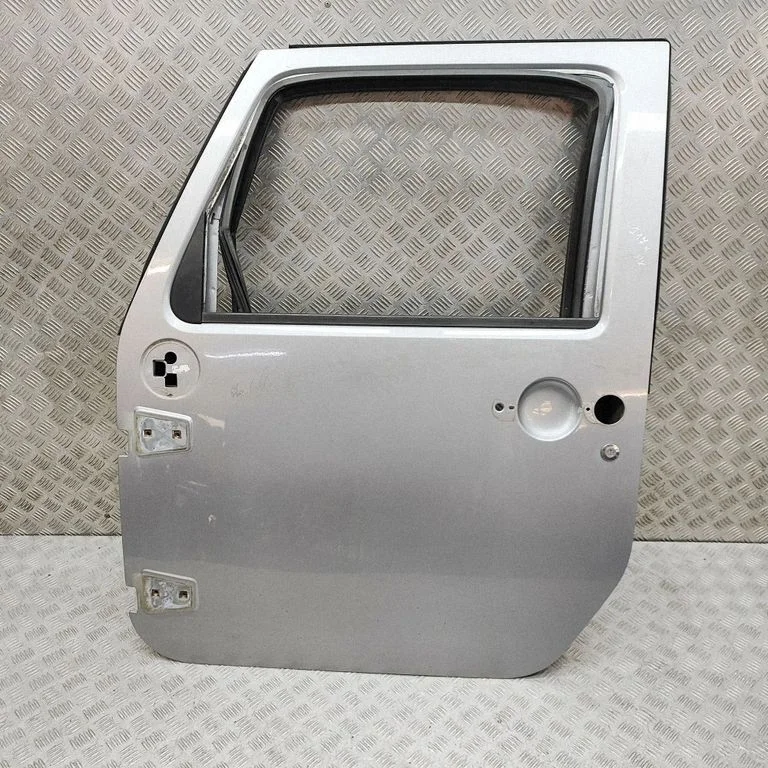 Drzwi przednie K68079597AE