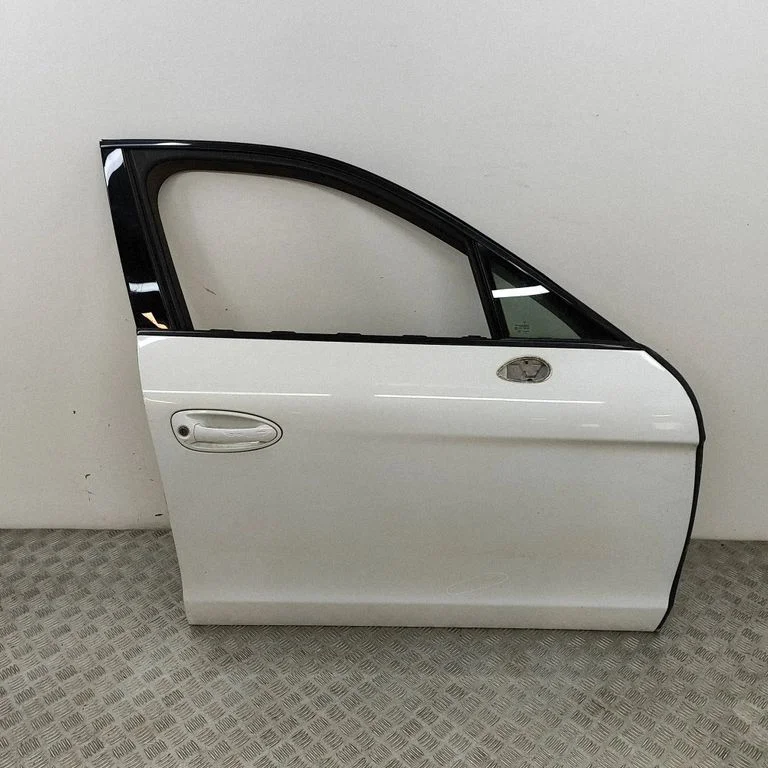 Esiuks 97053720200