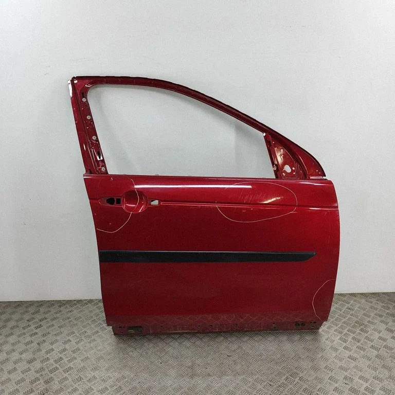 Drzwi przednie LR061282