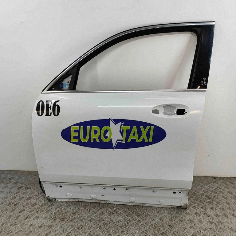 Esiuks – Mercedes-Benz EQB (2021-)