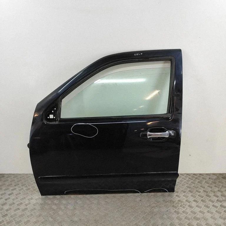 Priekšējās durvis 8980432440