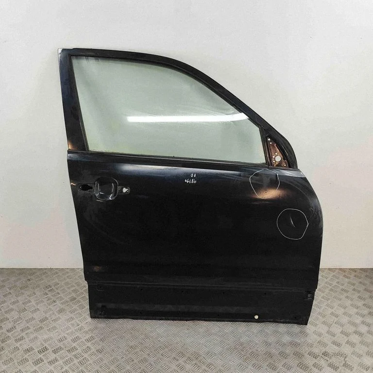 Priekšējās durvis 6800165844