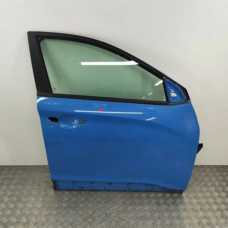 Priekšējās durvis 76004J9000