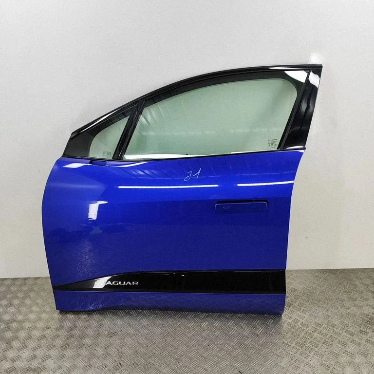 Priekšējās durvis J9D321123AE