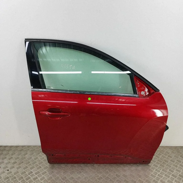 Priekšējās durvis 9834272880
