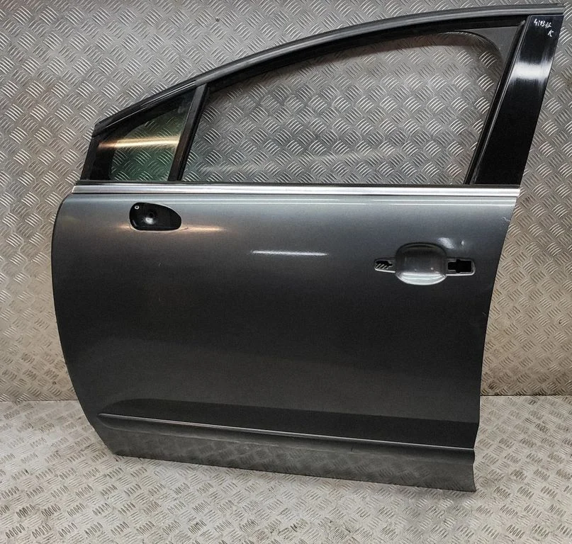 Front door 9002AR