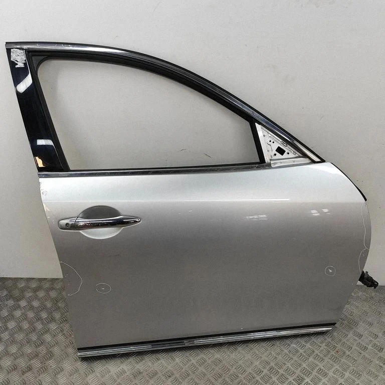 Esiuks H0100CL0MM