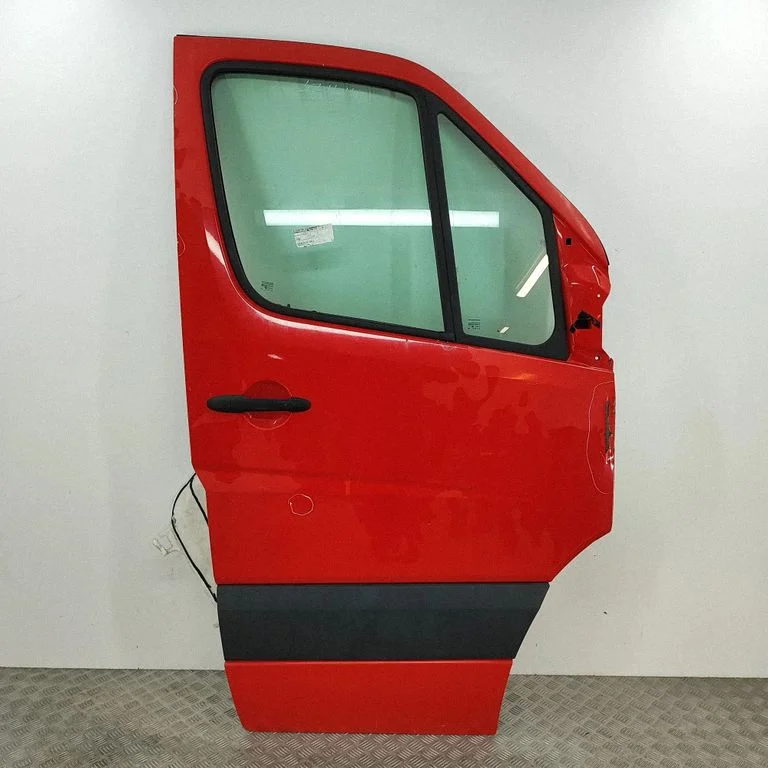 Esiuks – Volkswagen Crafter (2006-2016)