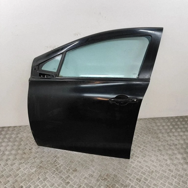 Priekšējās durvis 801011691R