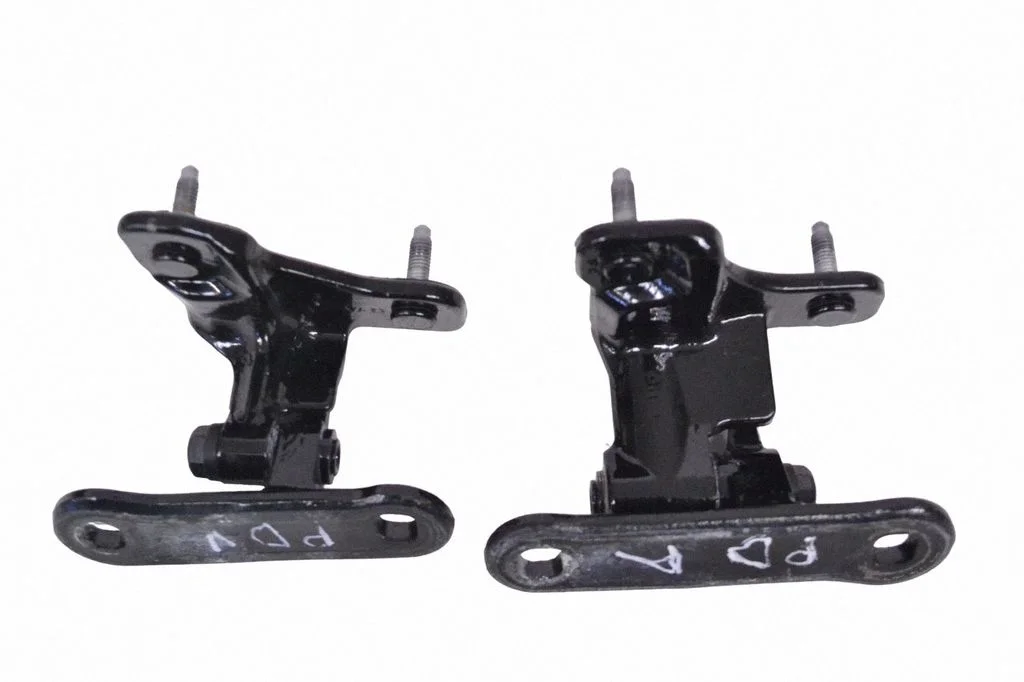 Front door upper hinge – right