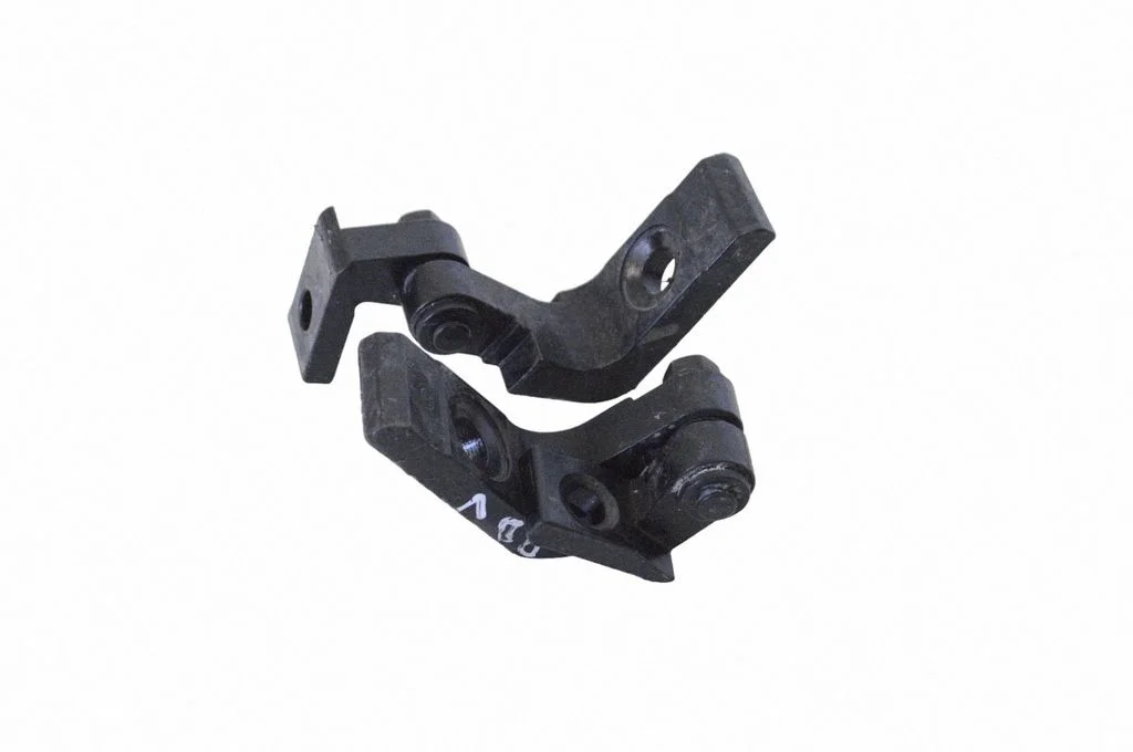 Front door upper hinge – right