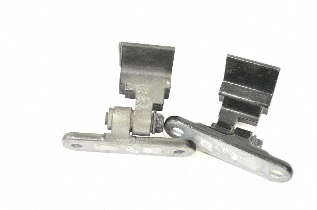 Front door upper hinge – right