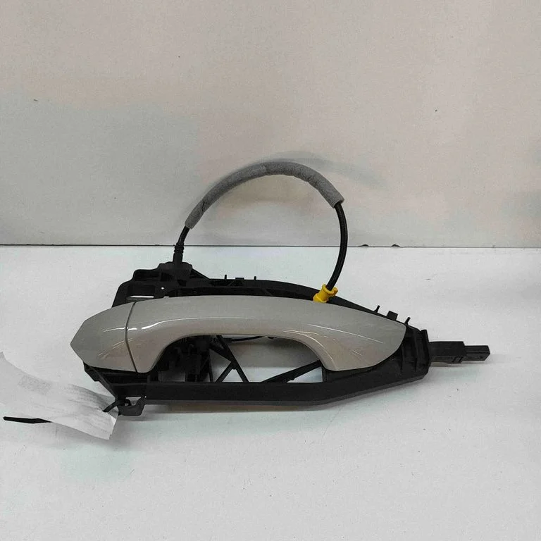 Ārējais atvēršanas rokturis 4M8837205B