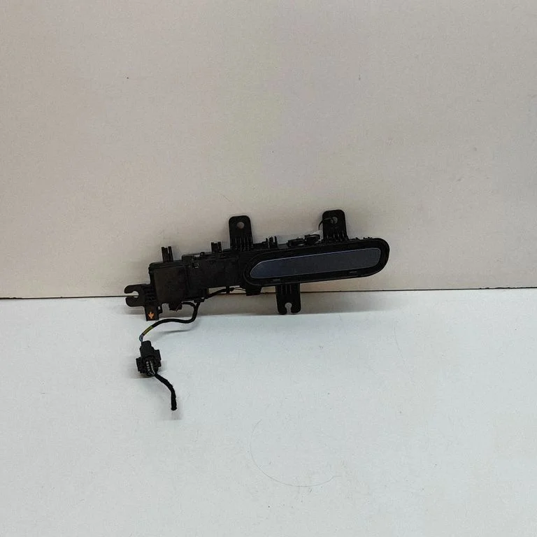 Front door exterior handle EKEA6205100