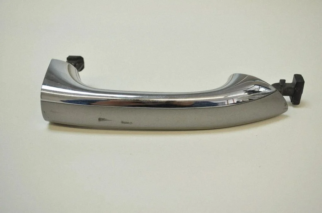 Klamka zewnętrzna drzwi przednich – Mercedes-Benz Klasa ML W164 (2005-2011)