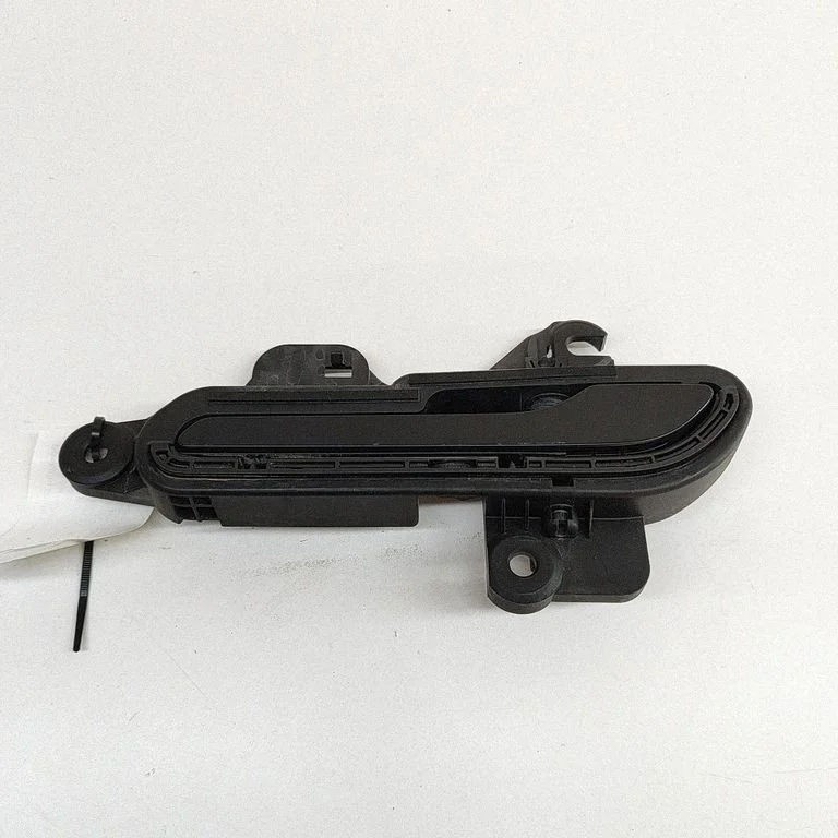 Front door exterior handle 152811400D