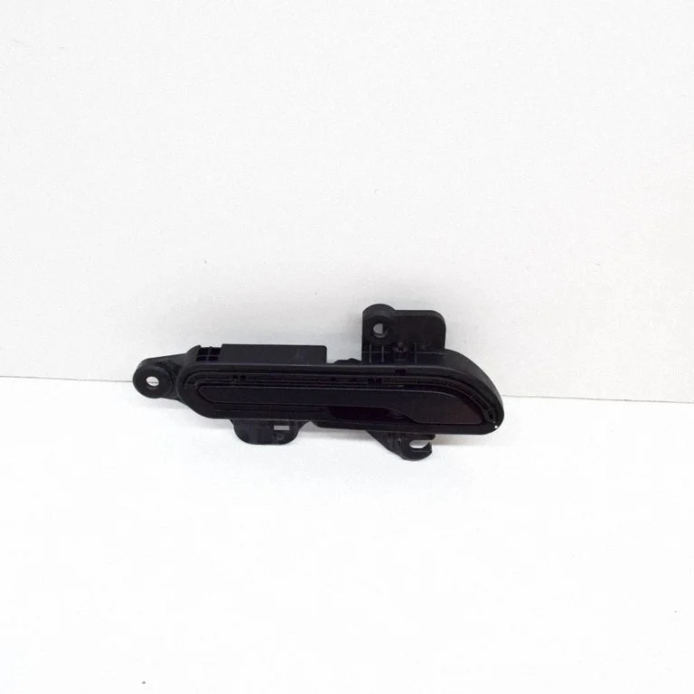 Front door exterior handle 152811500D