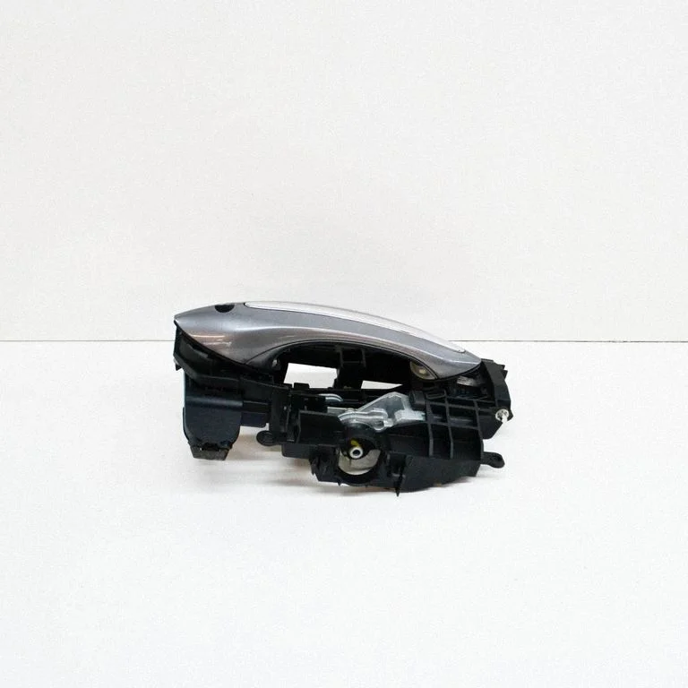 Ārējais atvēršanas rokturis – Mercedes-Benz ML klase W164 (2005-2011)