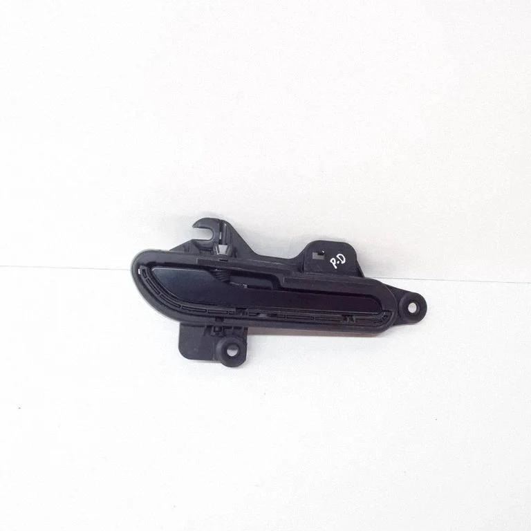 Front door exterior handle – Tesla Model Y (2020-)