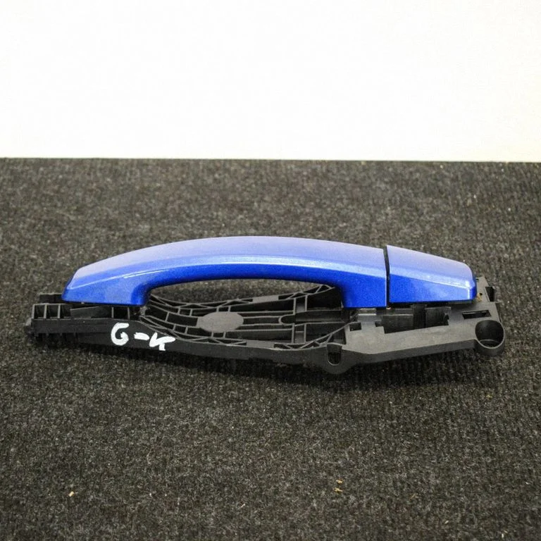 Esiukse välimine käepide GQM151215