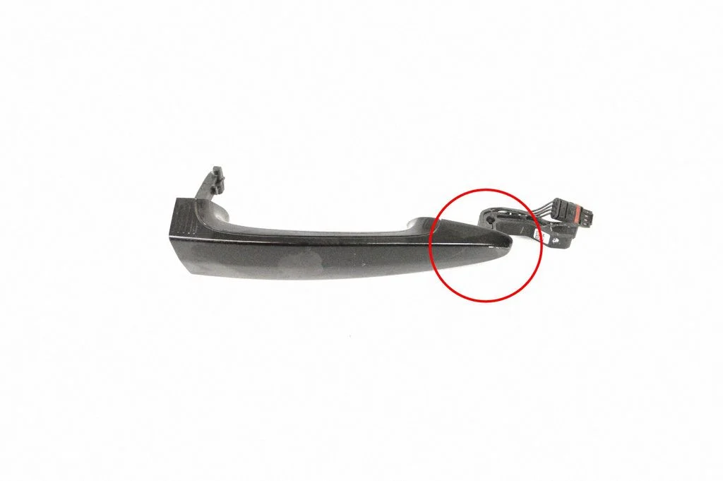 Esiukse välimine käepide – BMW 3-seeria F30 F35 F31 (2012-2018)