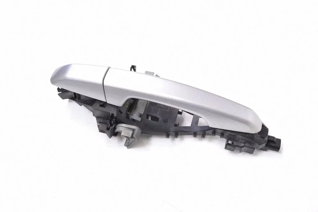Front door exterior handle B132224N02