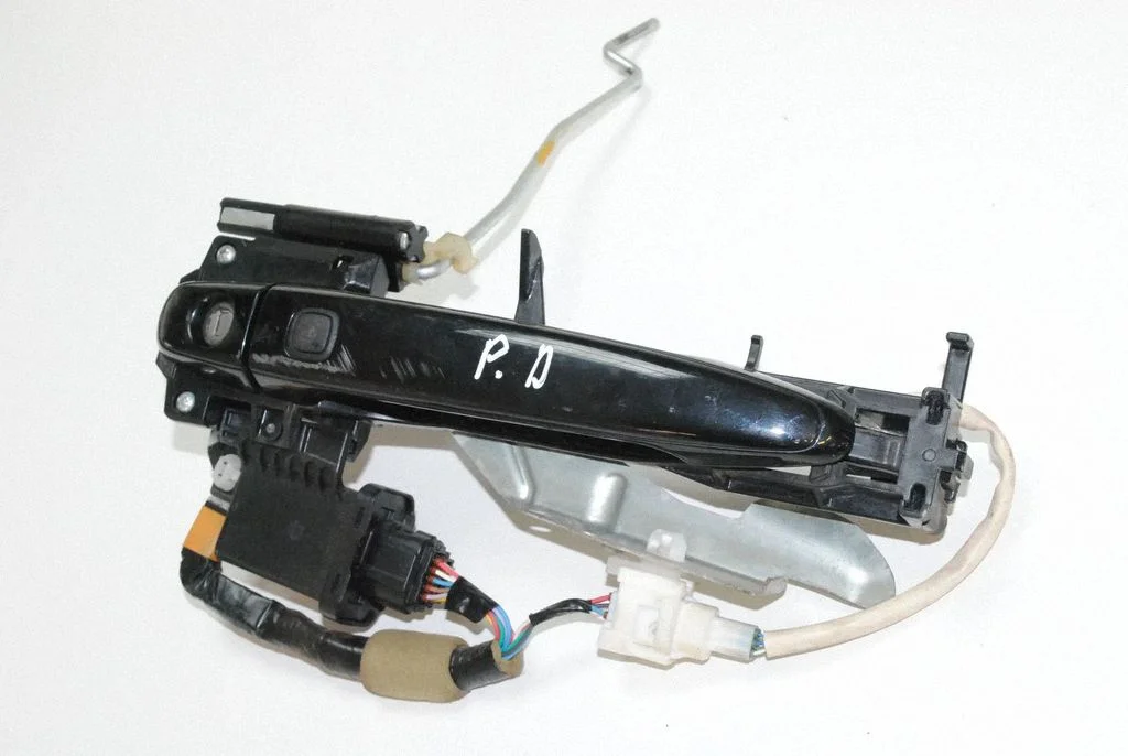 Front door exterior handle – Lexus GS 300 350 430 450H (2005-2012)